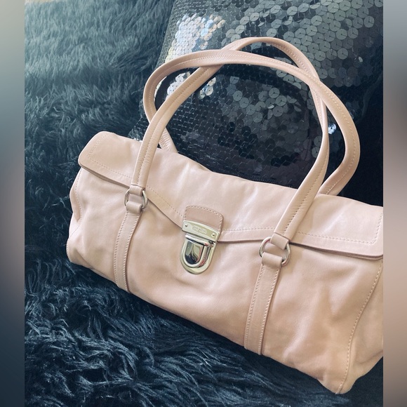 Prada Vitelli Easy Shoulder Bag - Picture 7 of 15